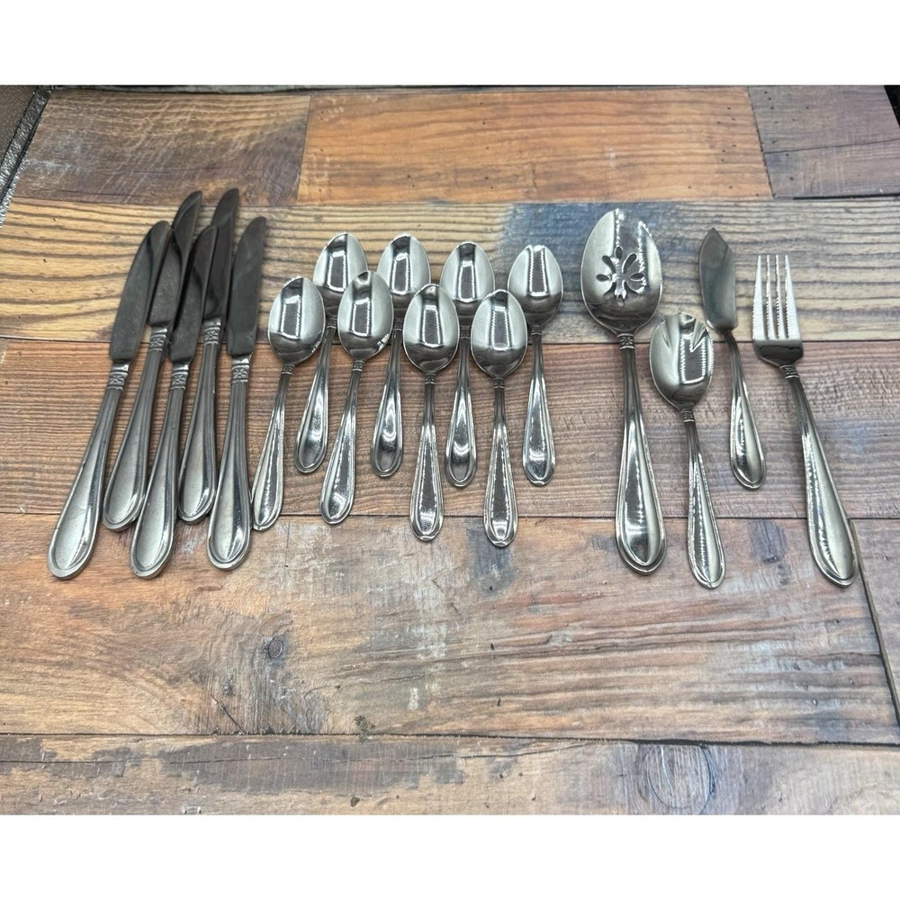 Vtg Oneida Memphis Daisy 17 Pcs Stainless Steel Flatware Set w‎ Serving Pieces